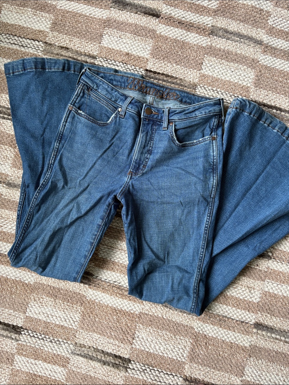 Wrangler Women's Flare Jeans
